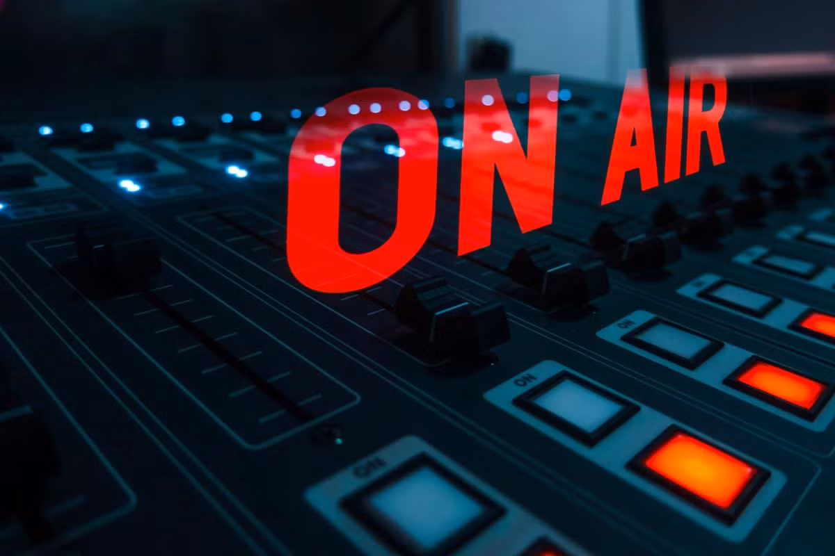 Das Team beim Sonntagstalk auf Radio Mainwelle